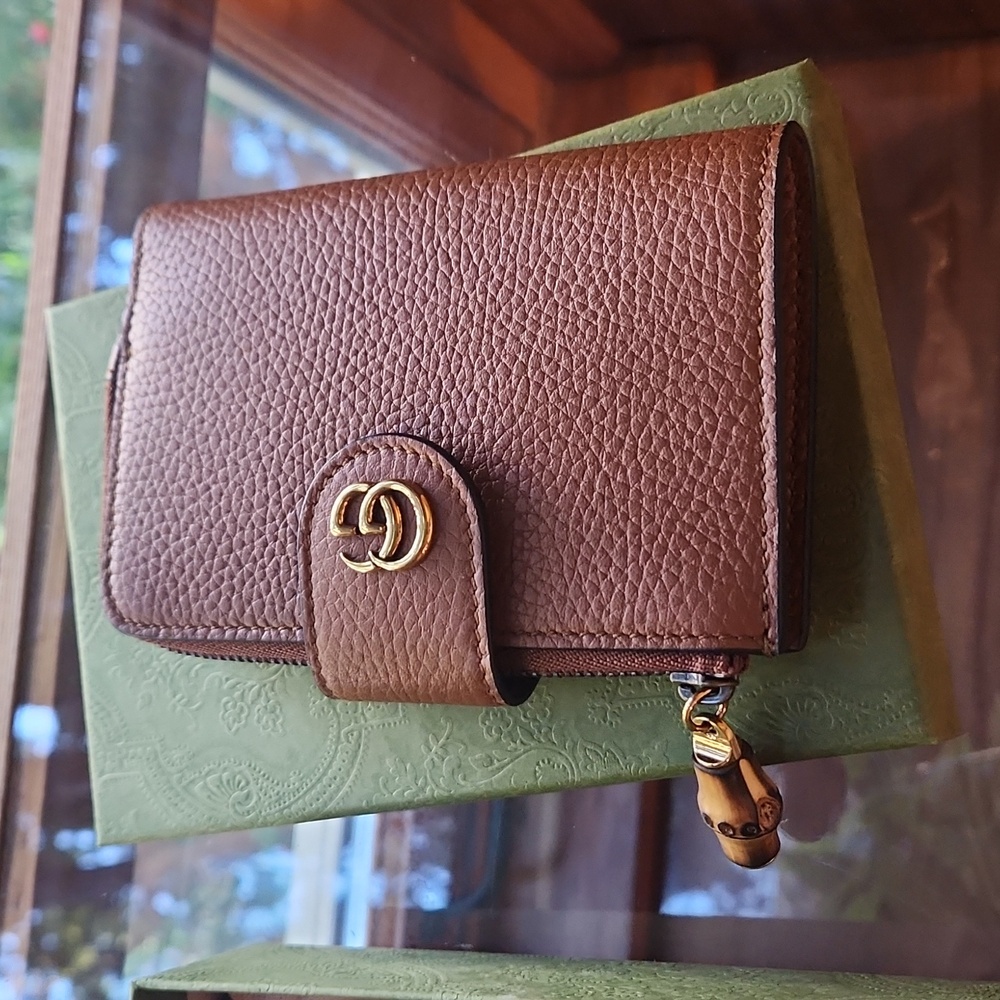 Gucci Leather Bamboo GG Marmont Compact Wallet (SHF-rHKdCk) - Picture 2 of 3
